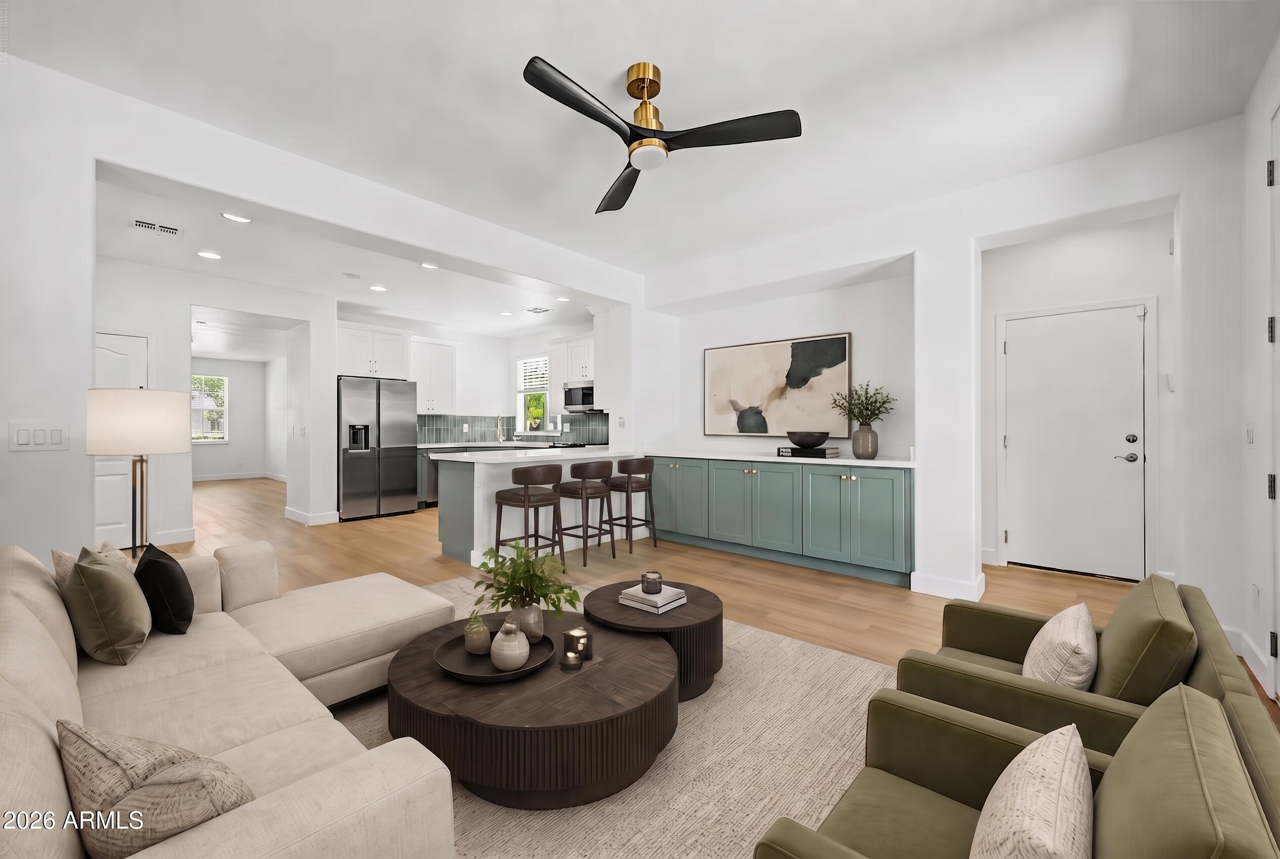 3317 E CARLA VISTA Drive