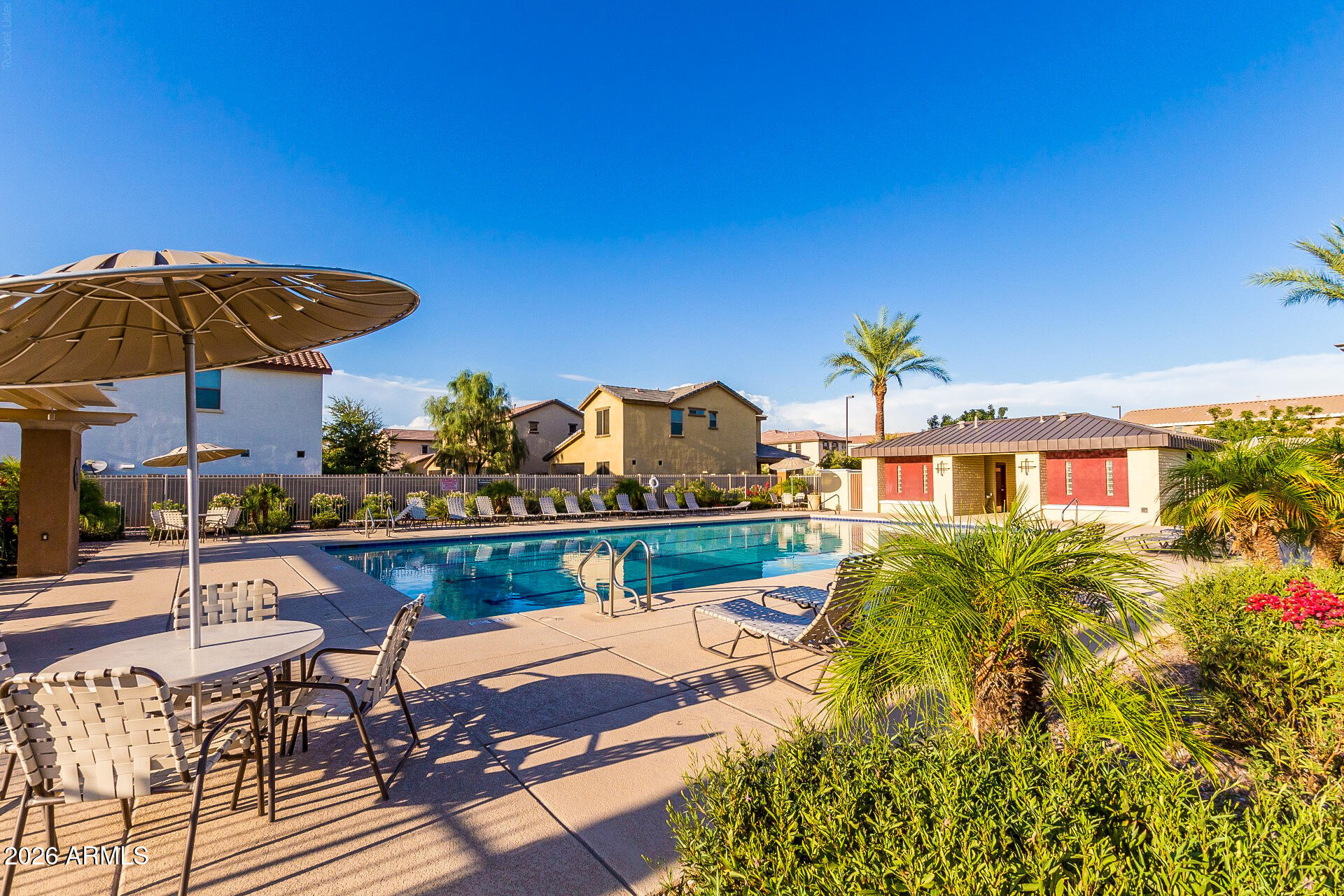 3317 E CARLA VISTA Drive