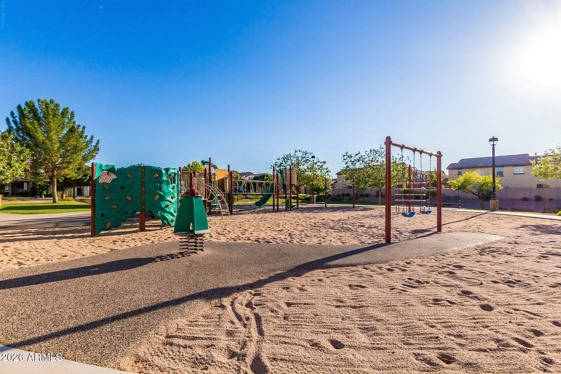 3317 E CARLA VISTA Drive