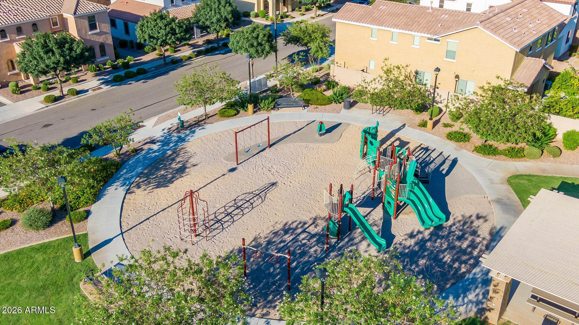 3317 E CARLA VISTA Drive