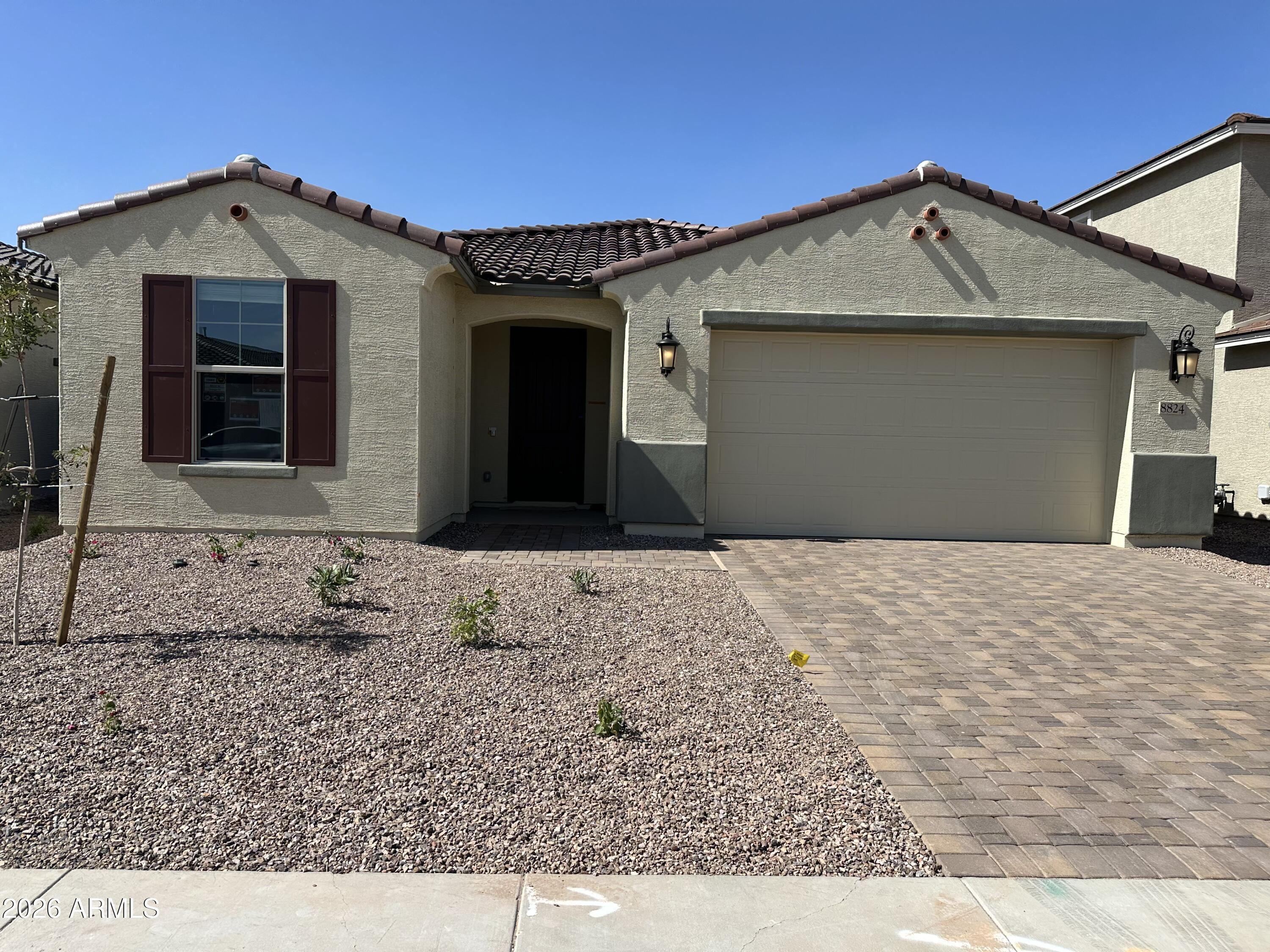 8824 W Orange Drive