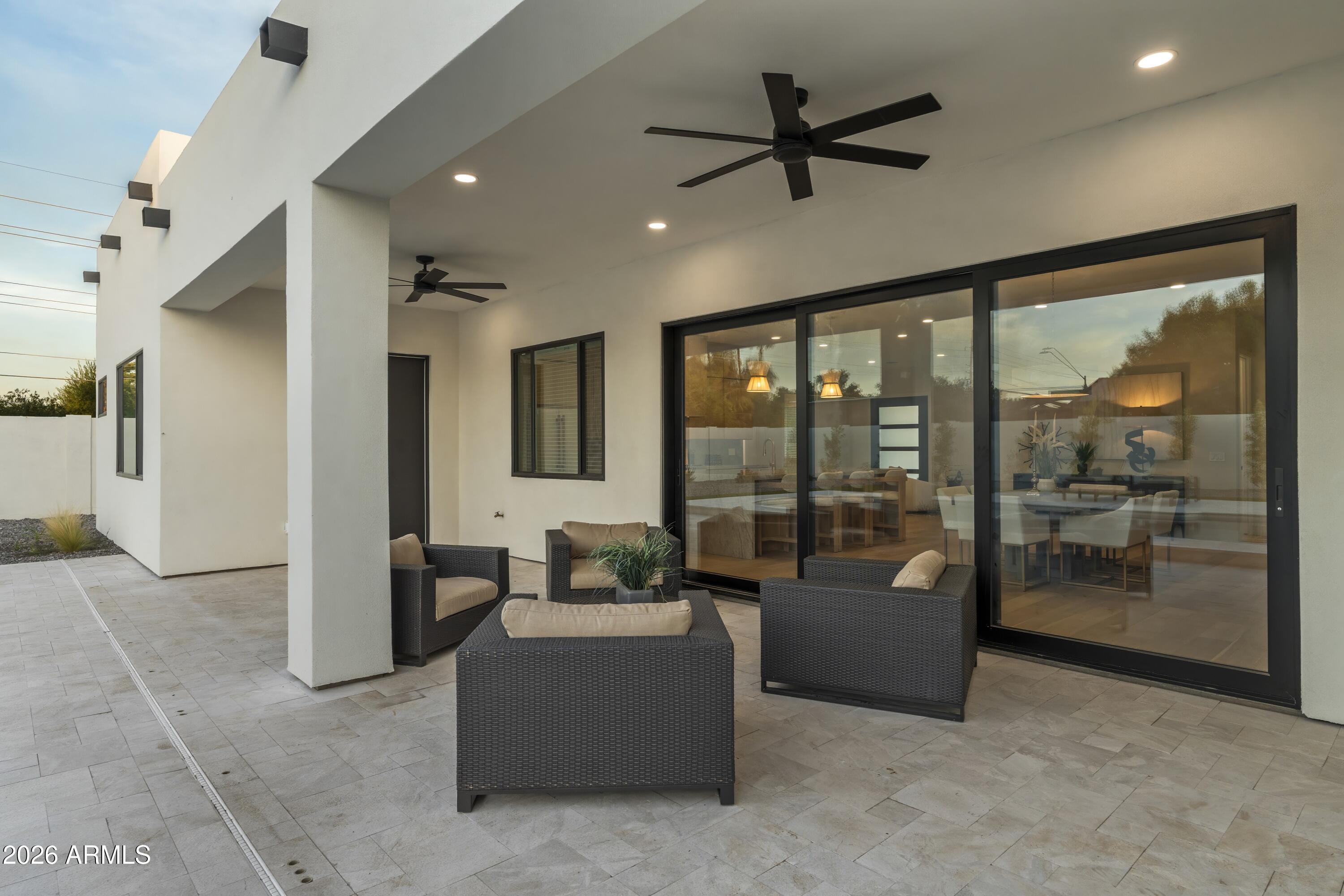 5540 E DAHLIA Drive