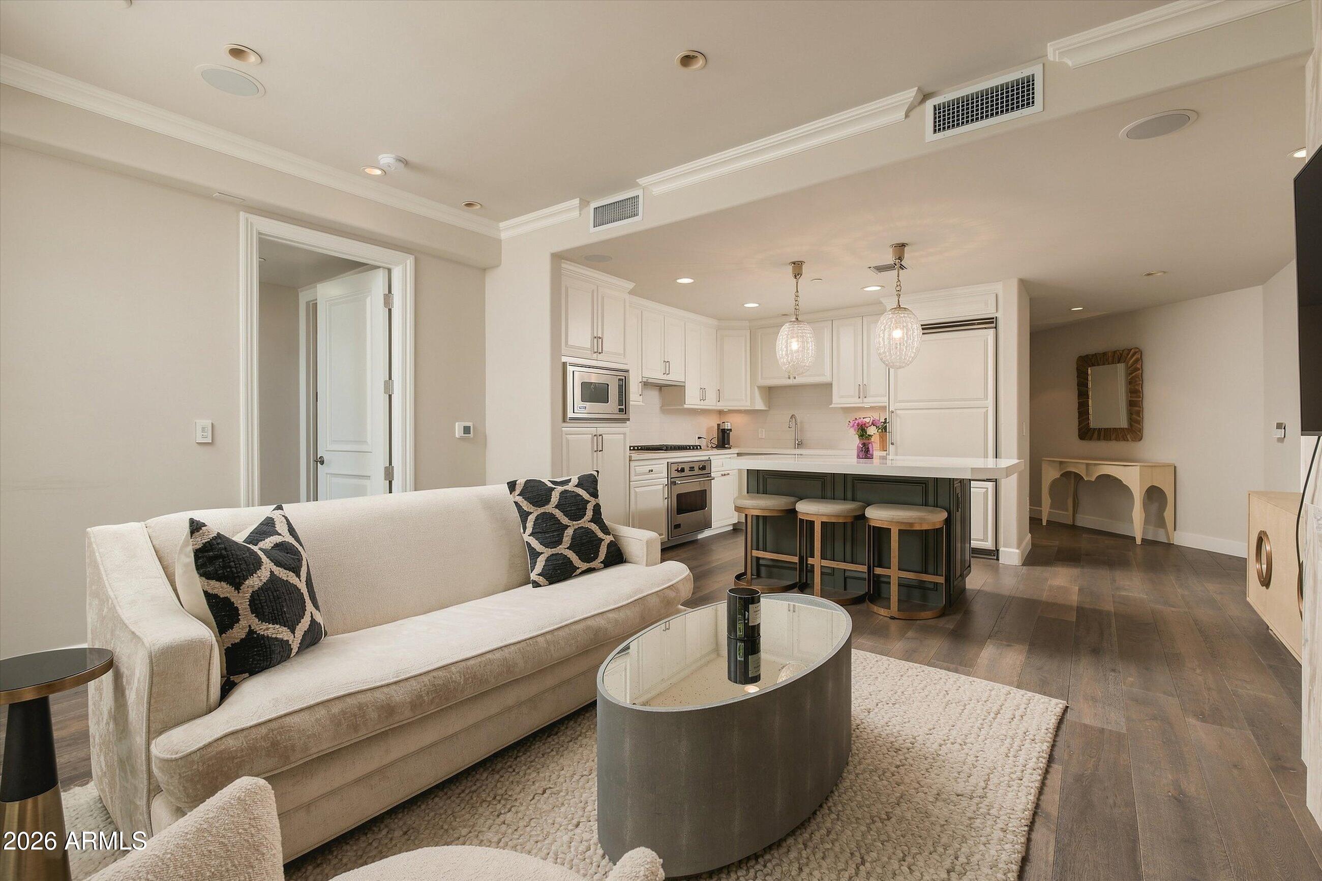 7175 E CAMELBACK Road 107