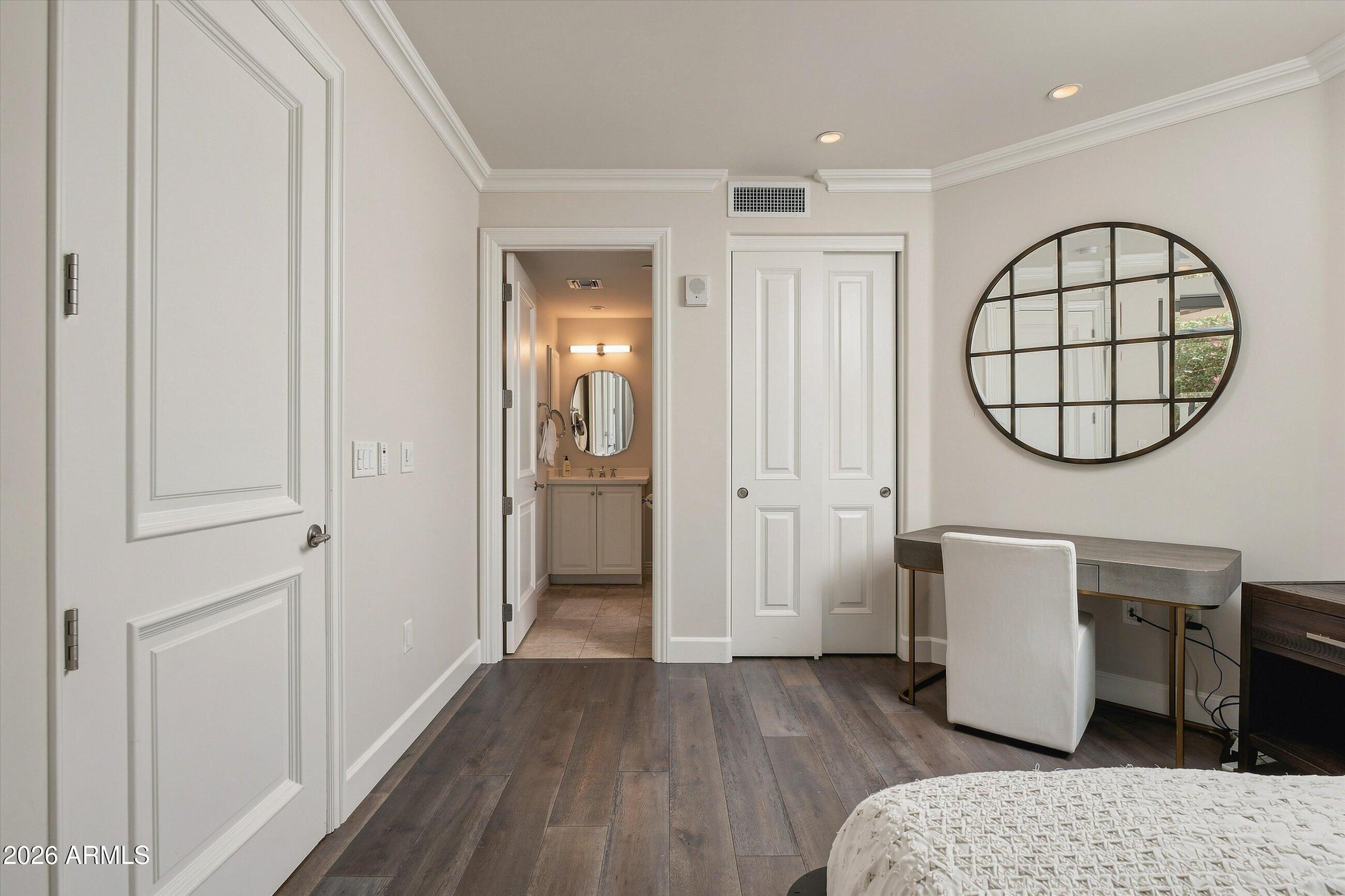 7175 E CAMELBACK Road 107