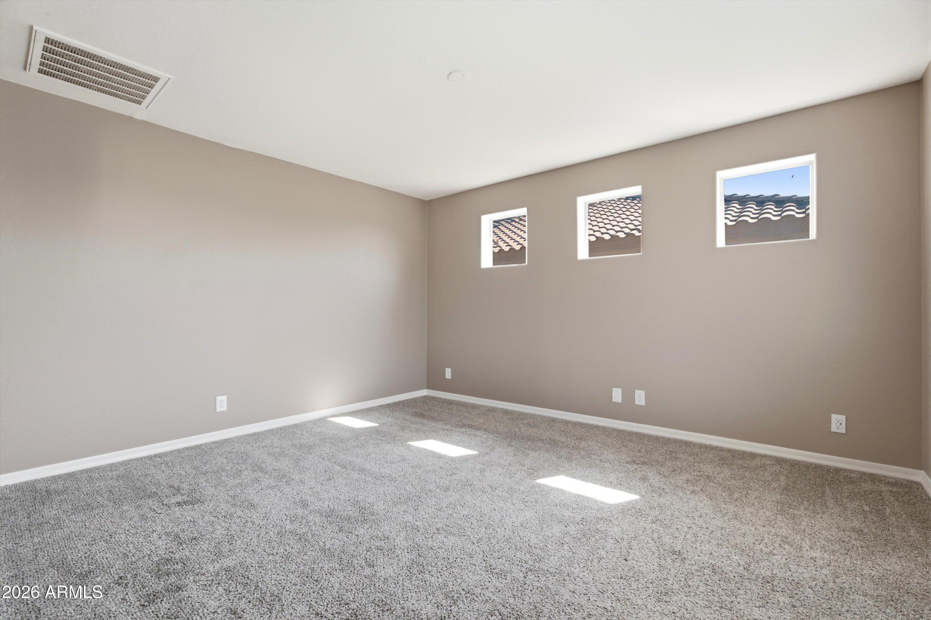 3097 E RAVEN Court
