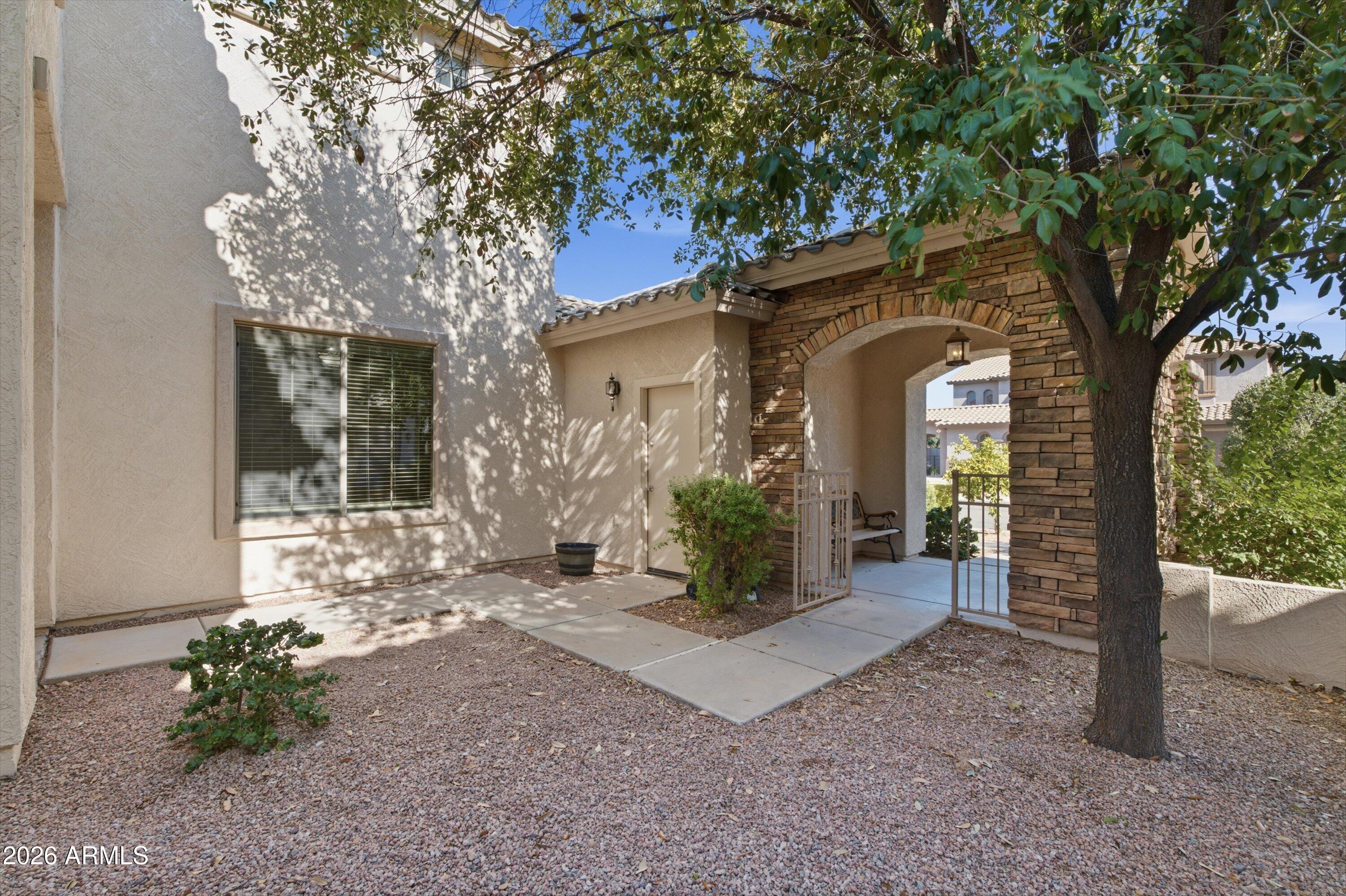 3097 E RAVEN Court