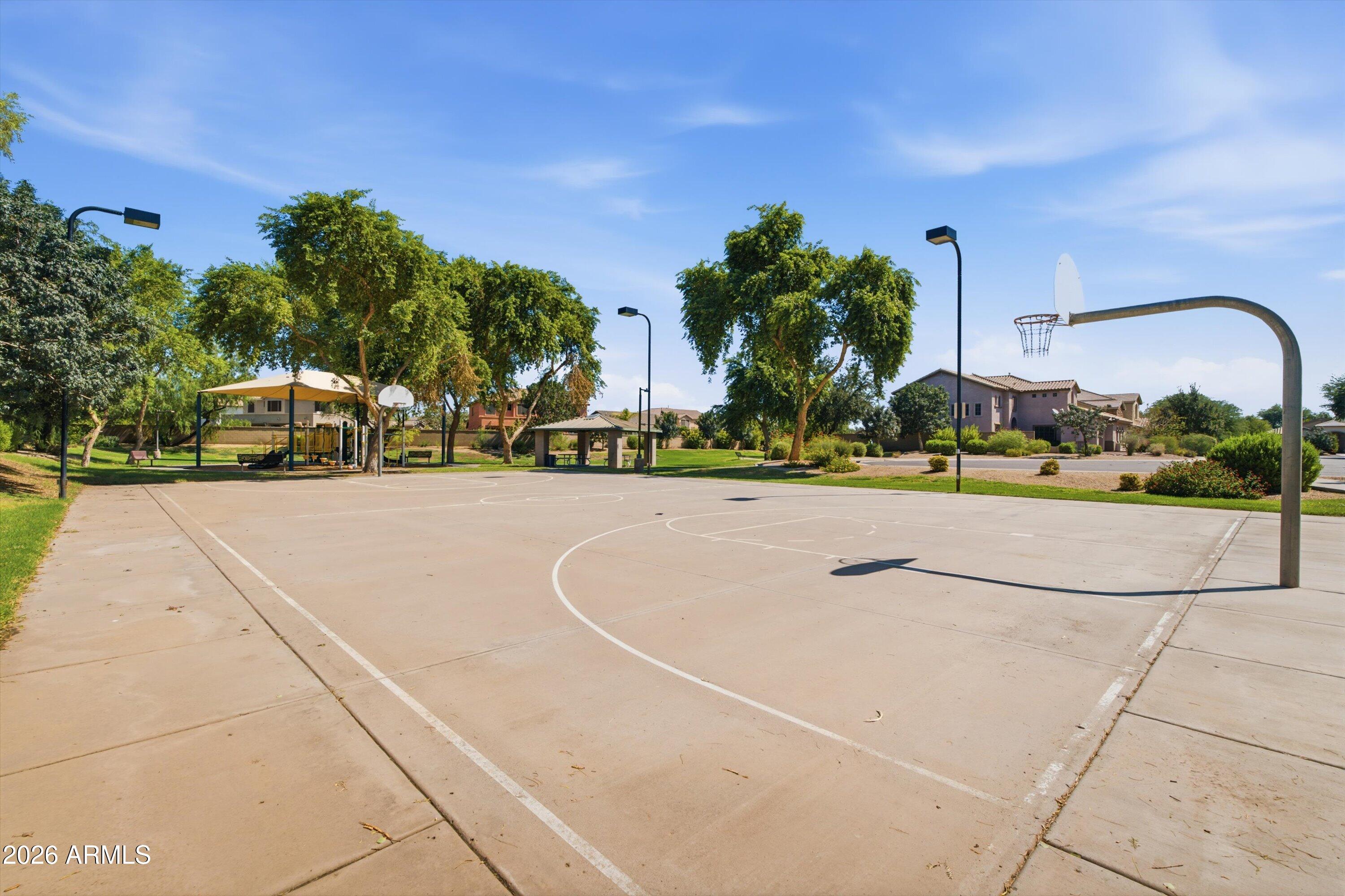 3097 E RAVEN Court