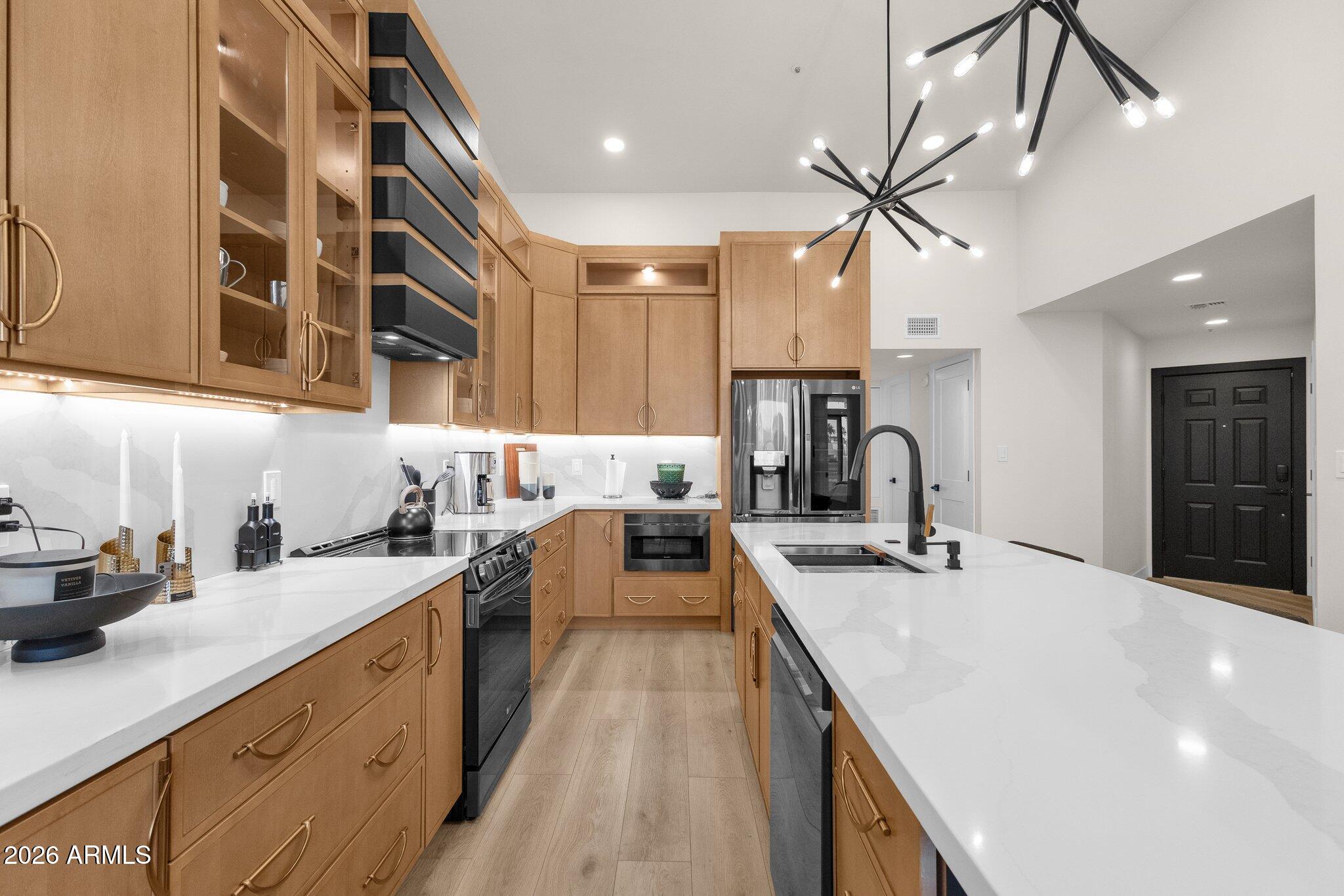 10080 E MOUNTAINVIEW LAKE Drive 244