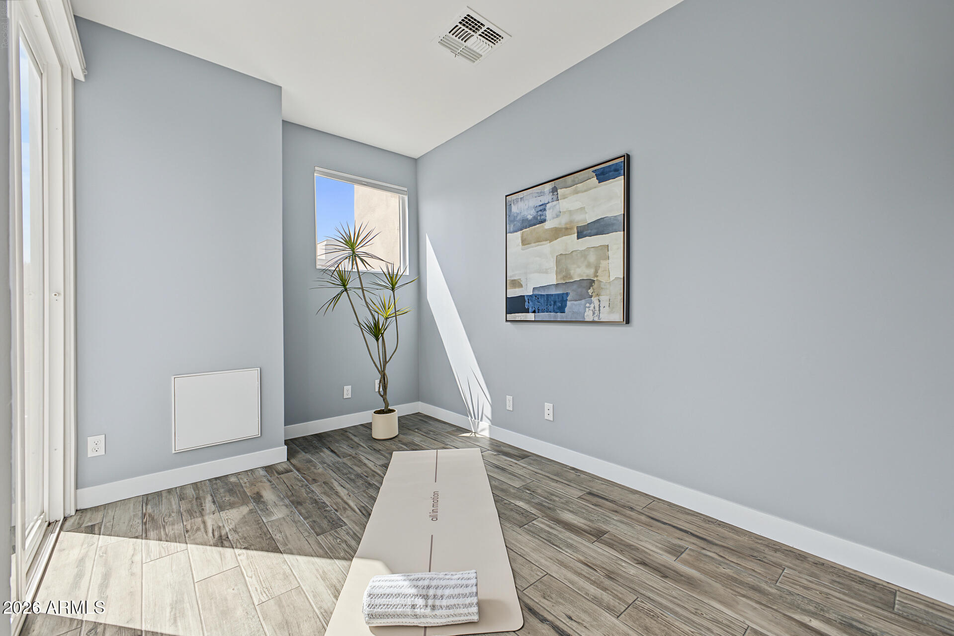 4444 N 25TH Street 1