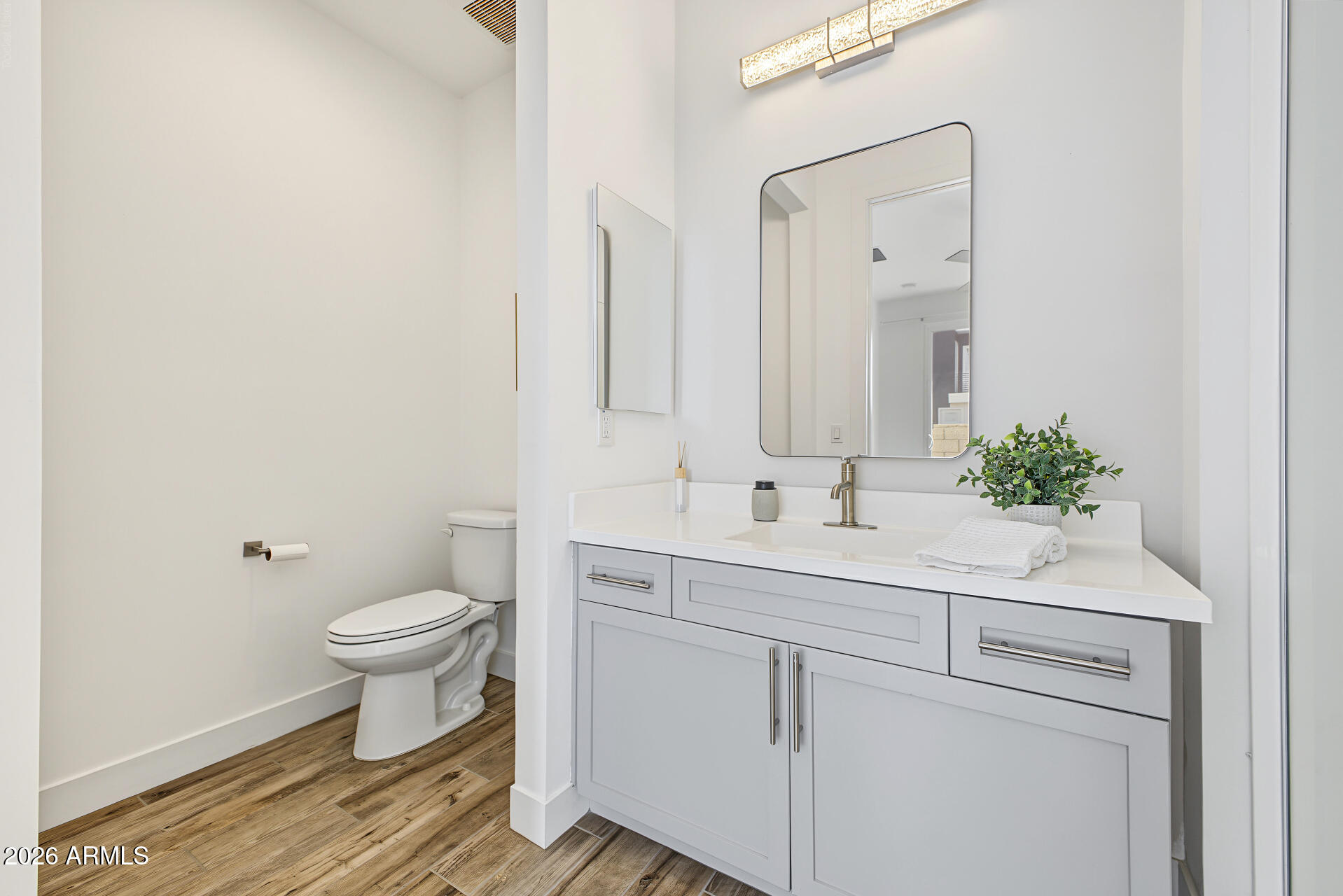 4444 N 25TH Street 1