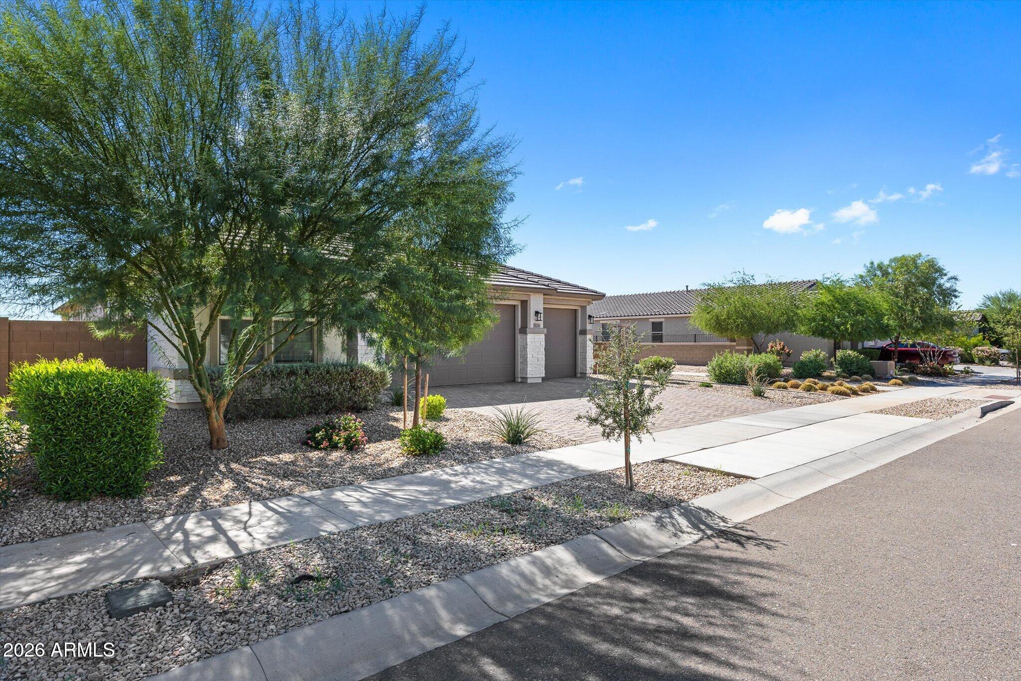 18599 W EL CORTEZ Place