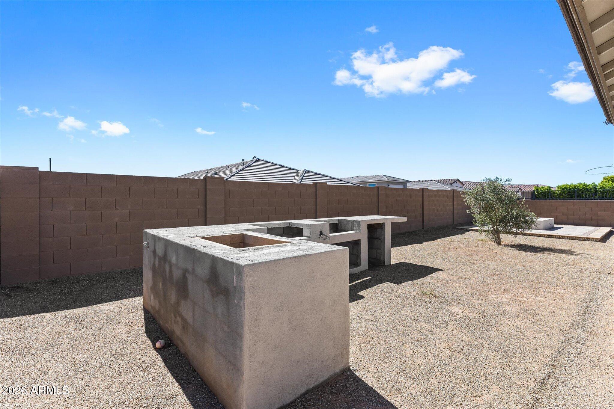 18599 W EL CORTEZ Place