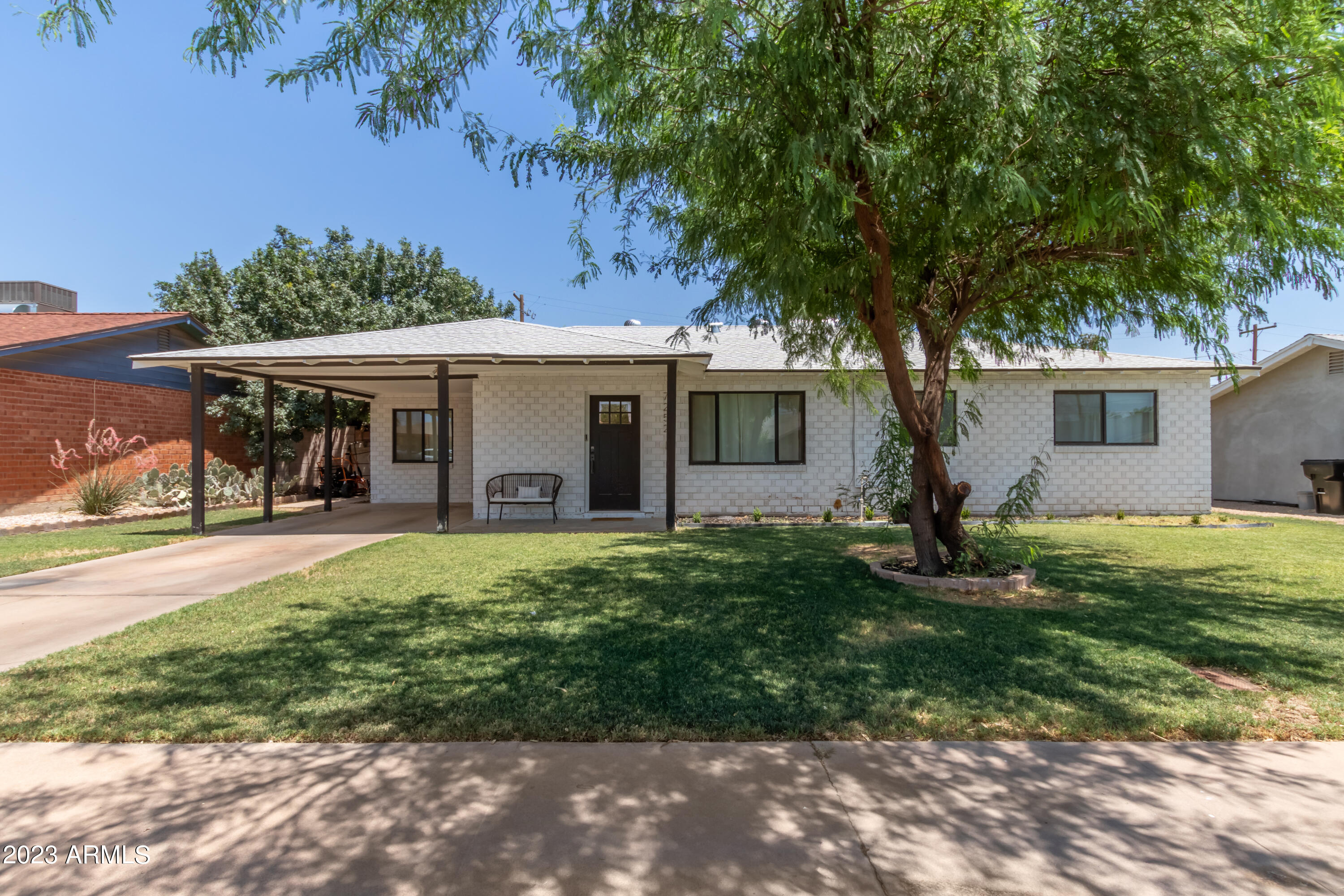 7252 E GRANADA Road