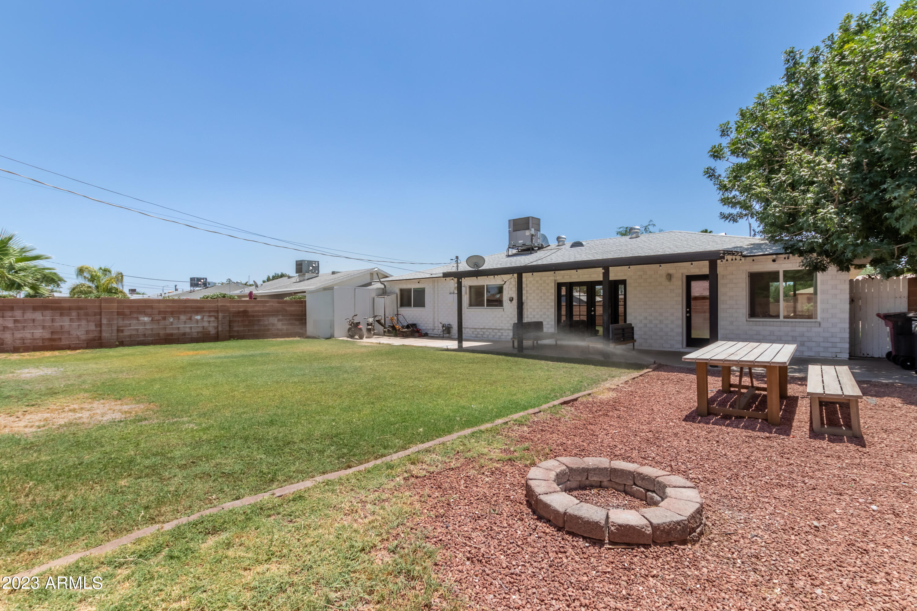 7252 E GRANADA Road