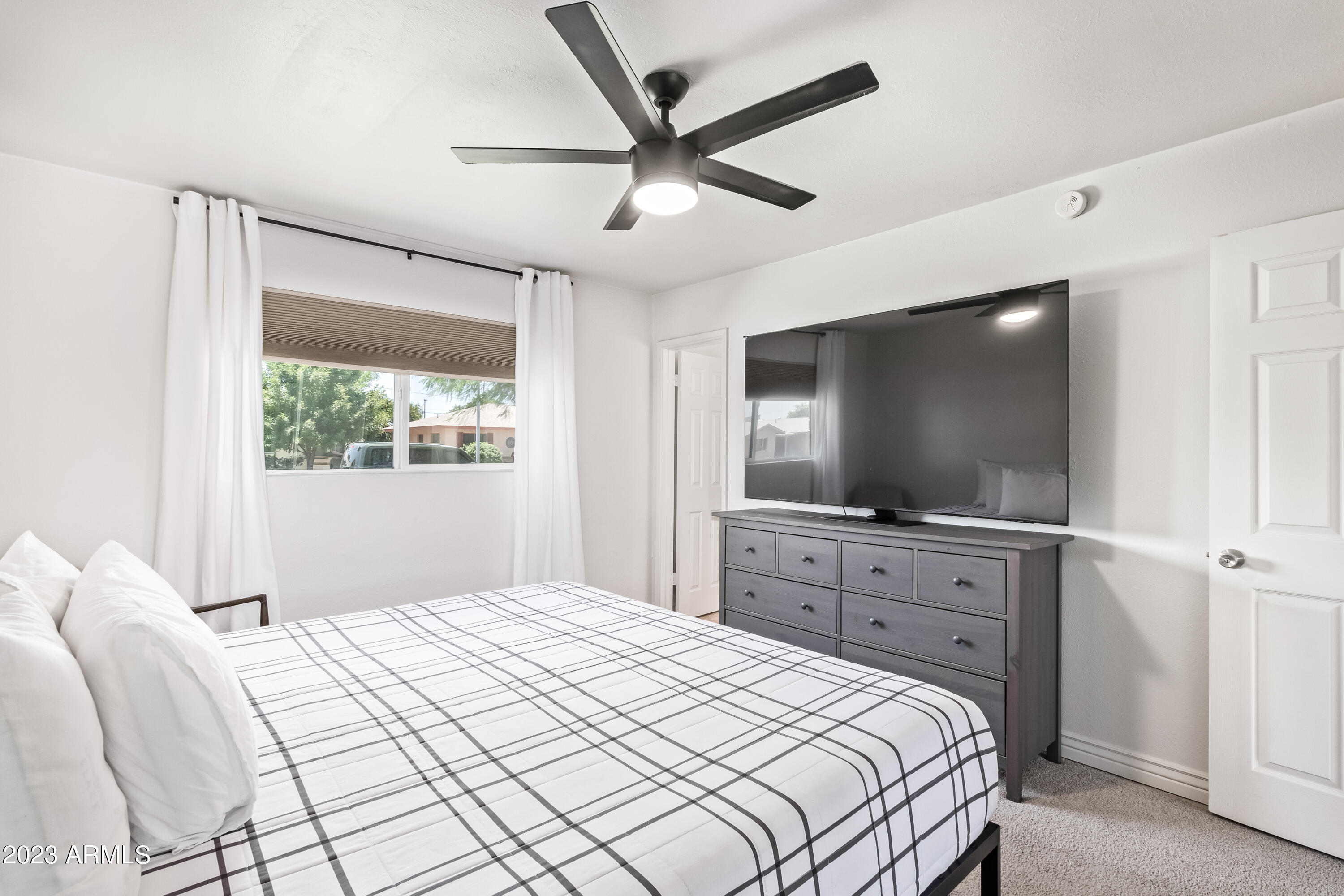 7252 E GRANADA Road