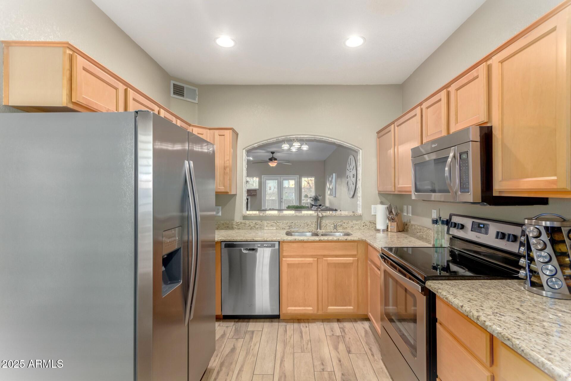 7021 E EARLL Drive 223
