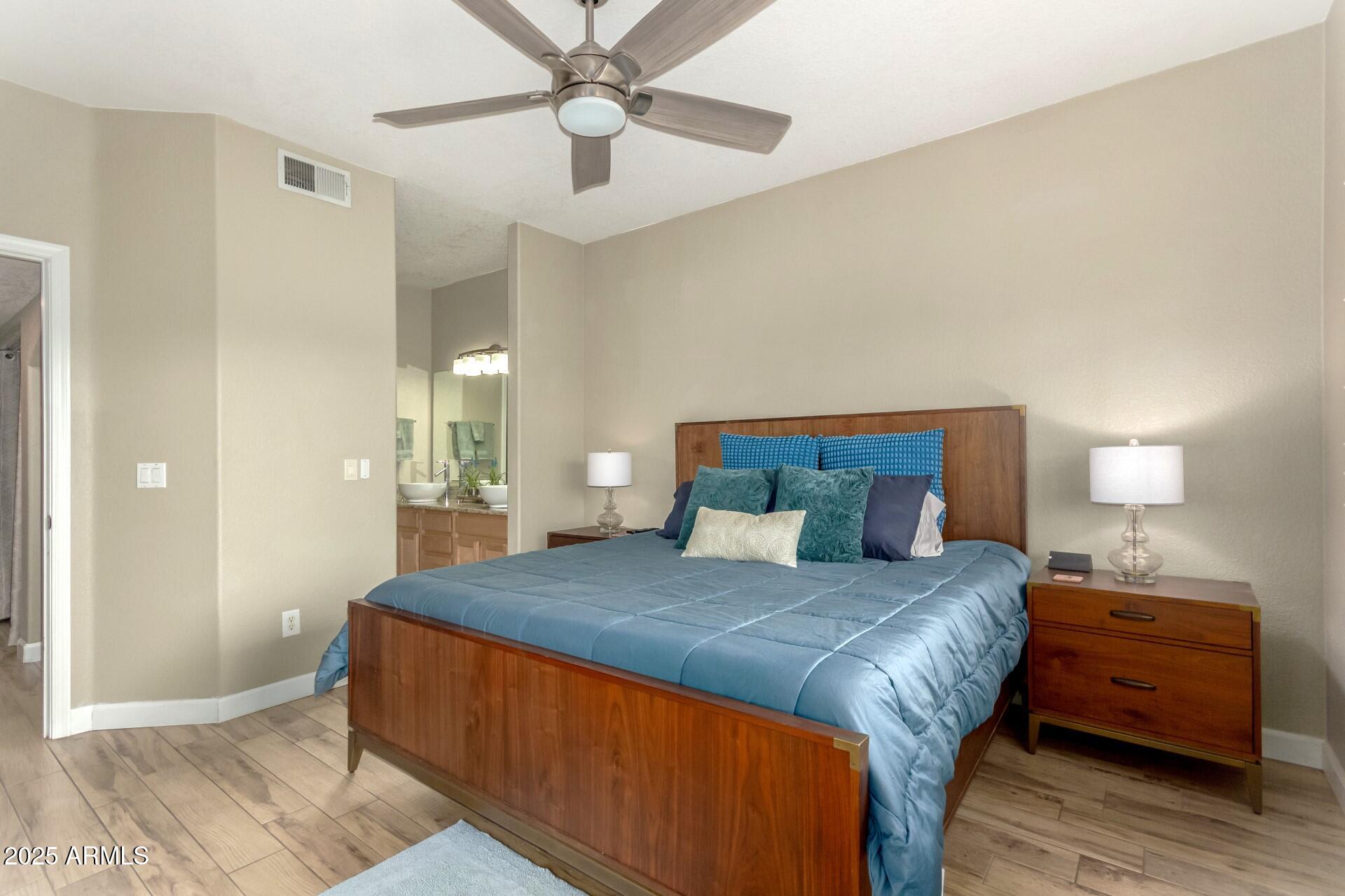 7021 E EARLL Drive 223