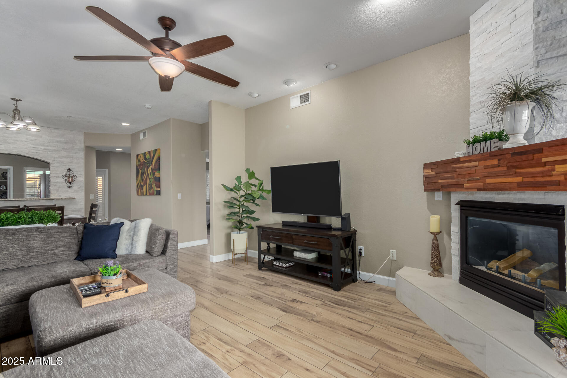 7021 E EARLL Drive 223