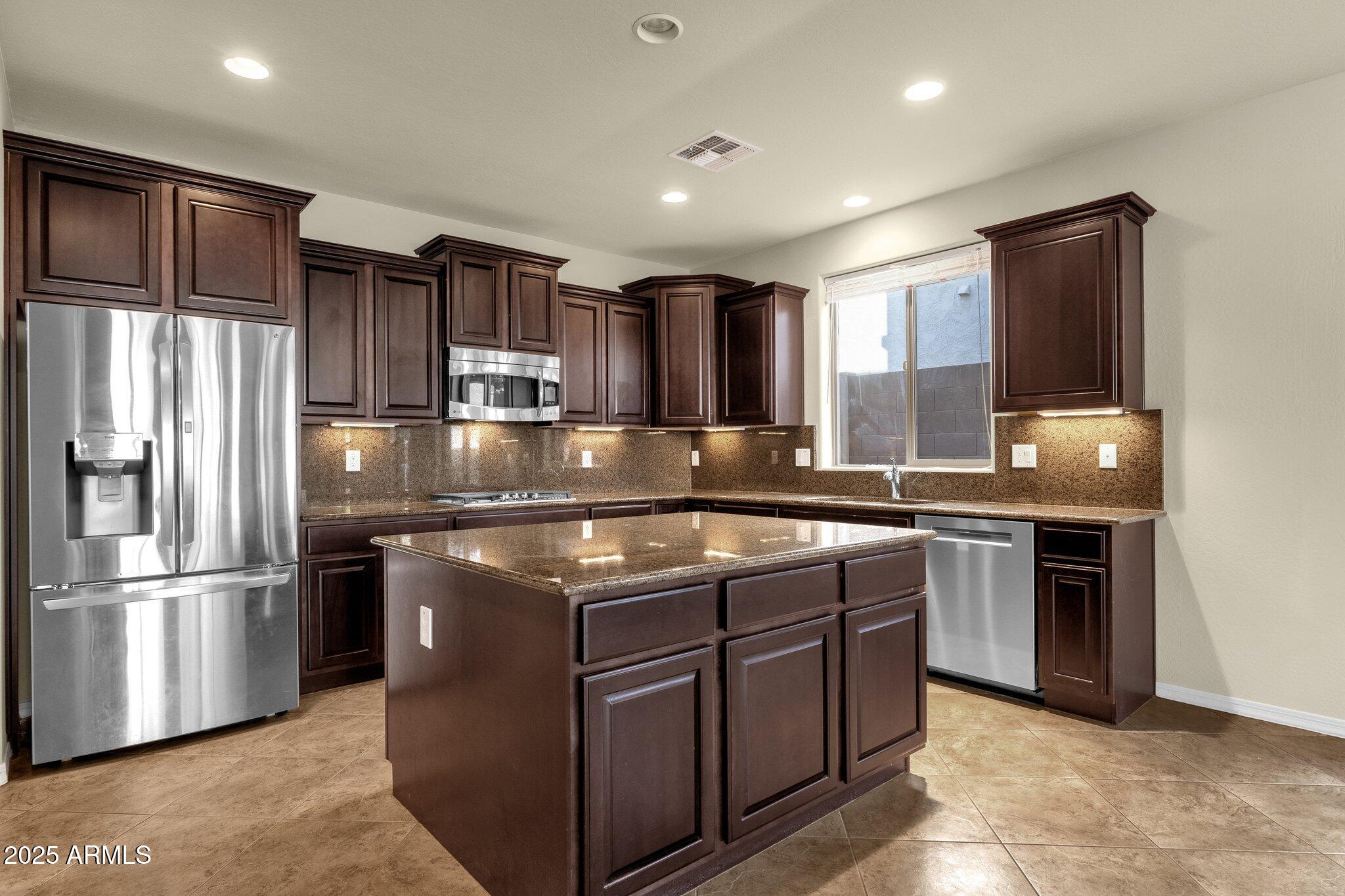 5223 W BENT TREE Drive
