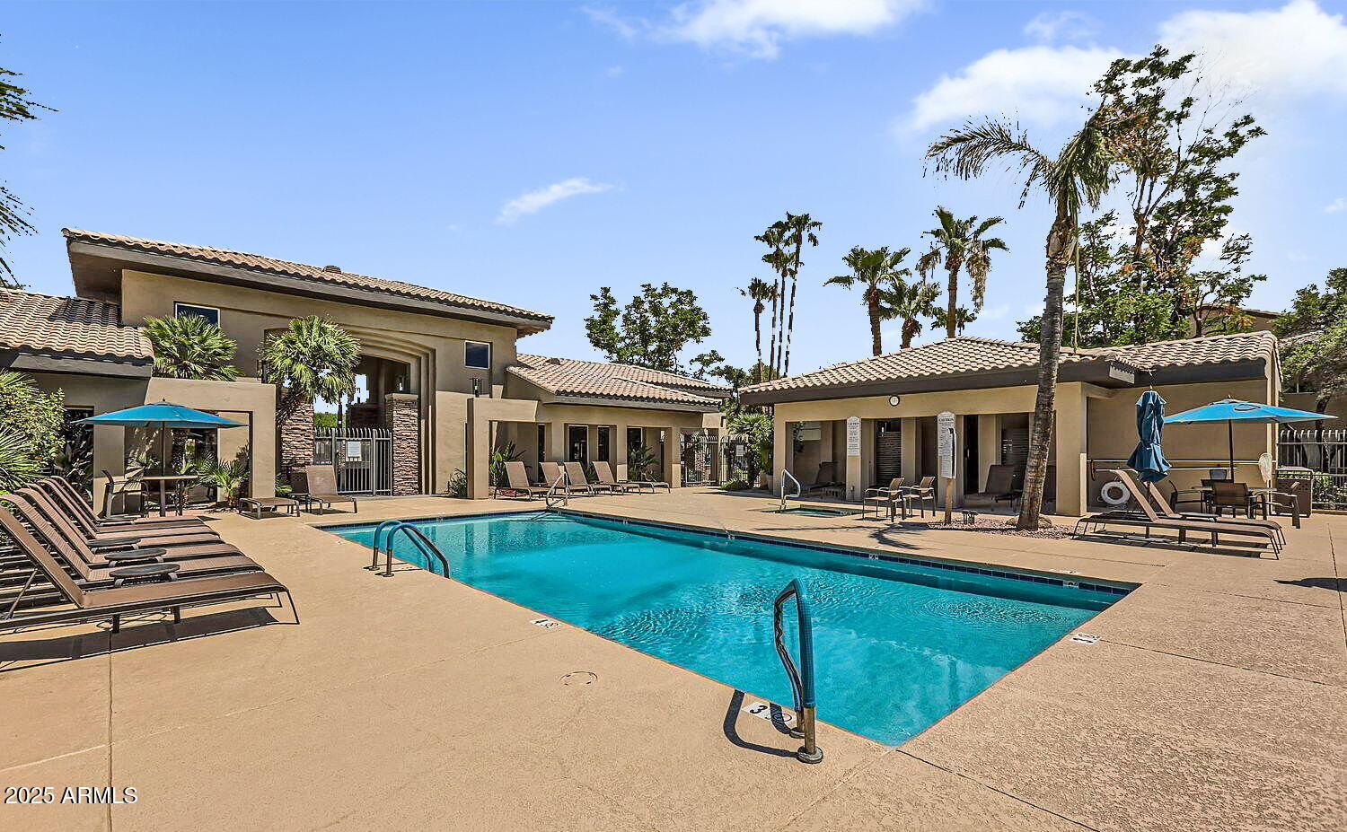 7009 E ACOMA Drive 1081