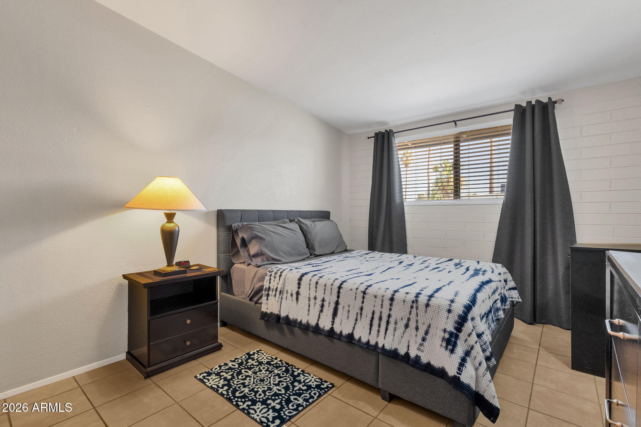 3202 N 67TH Place