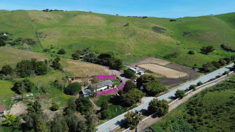 3463 Calaveras RD