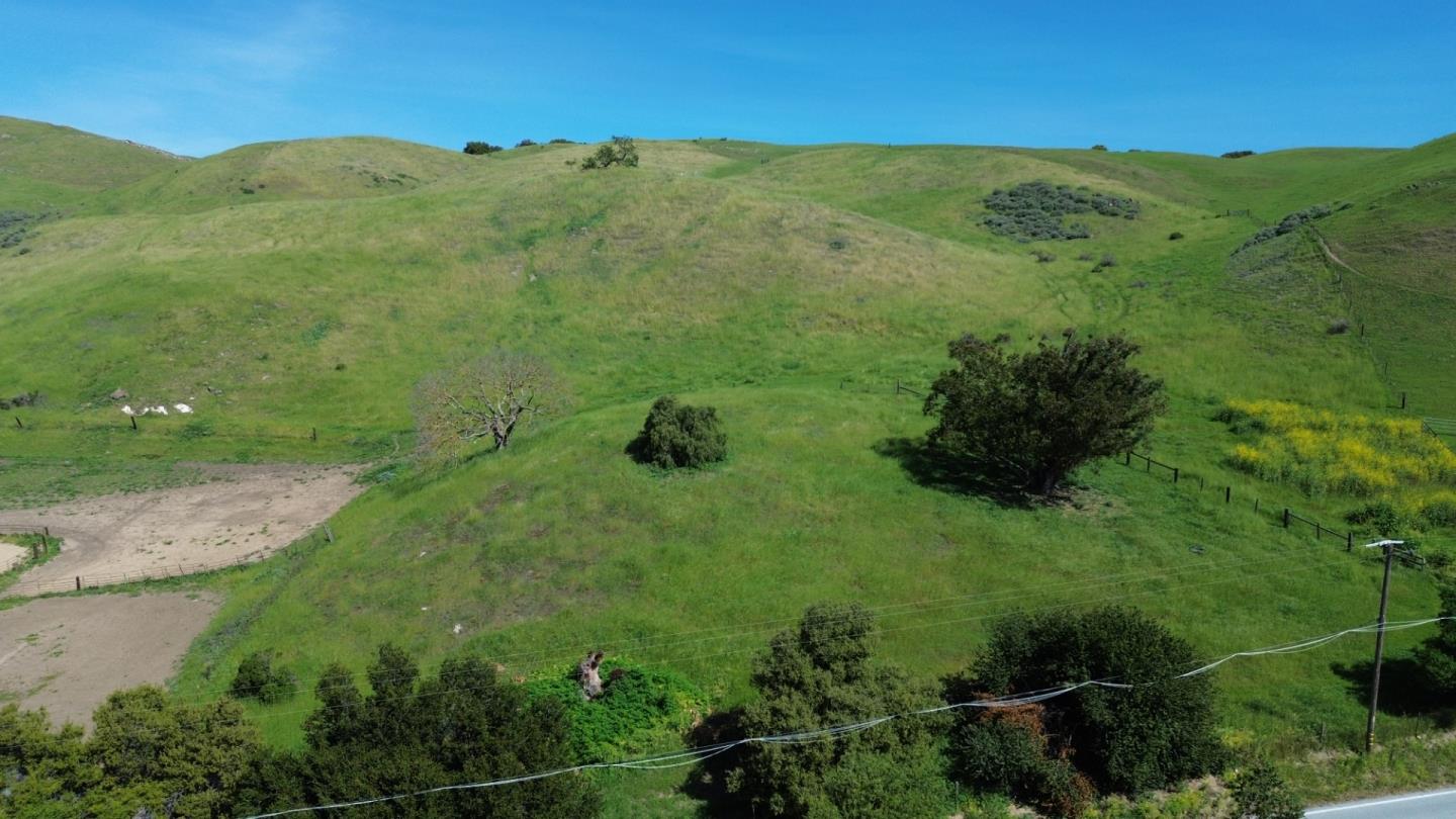 3463 Calaveras RD
