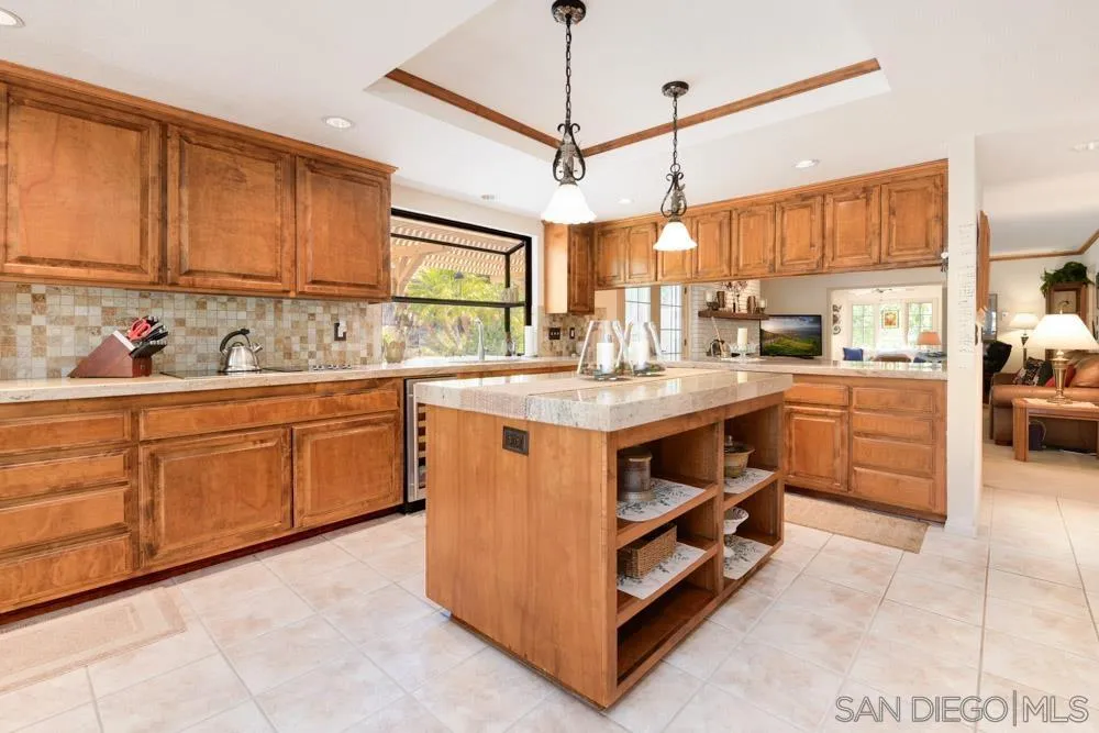 13640 Poway Springs Rd