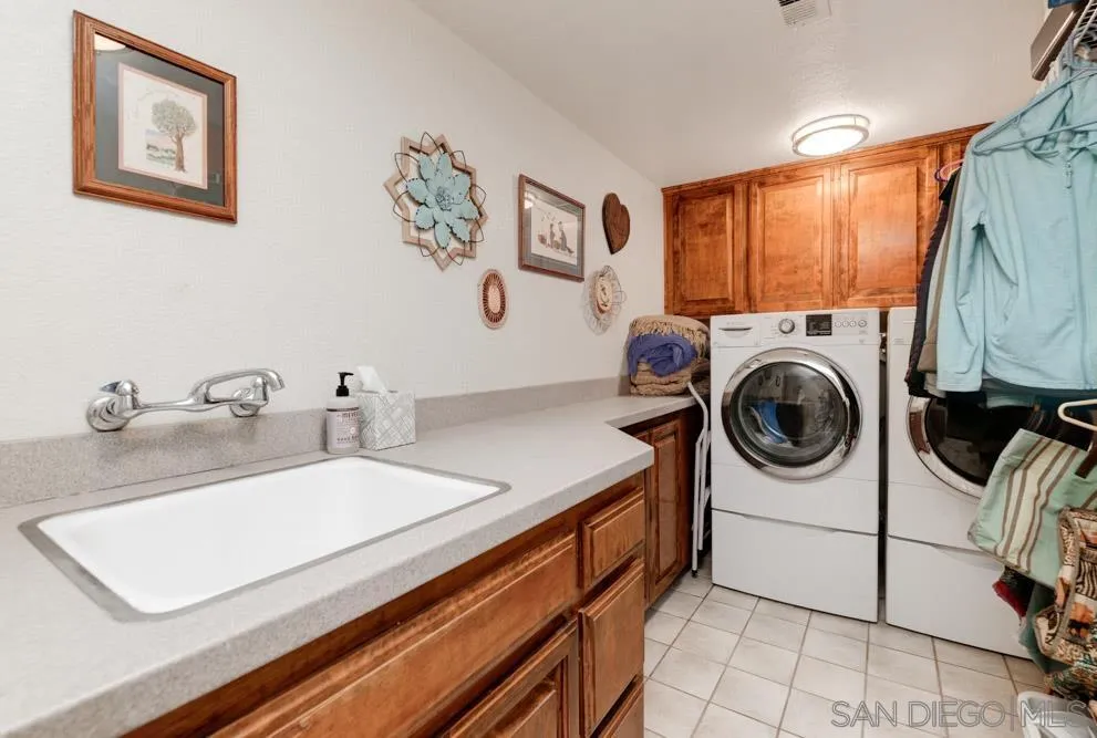 13640 Poway Springs Rd