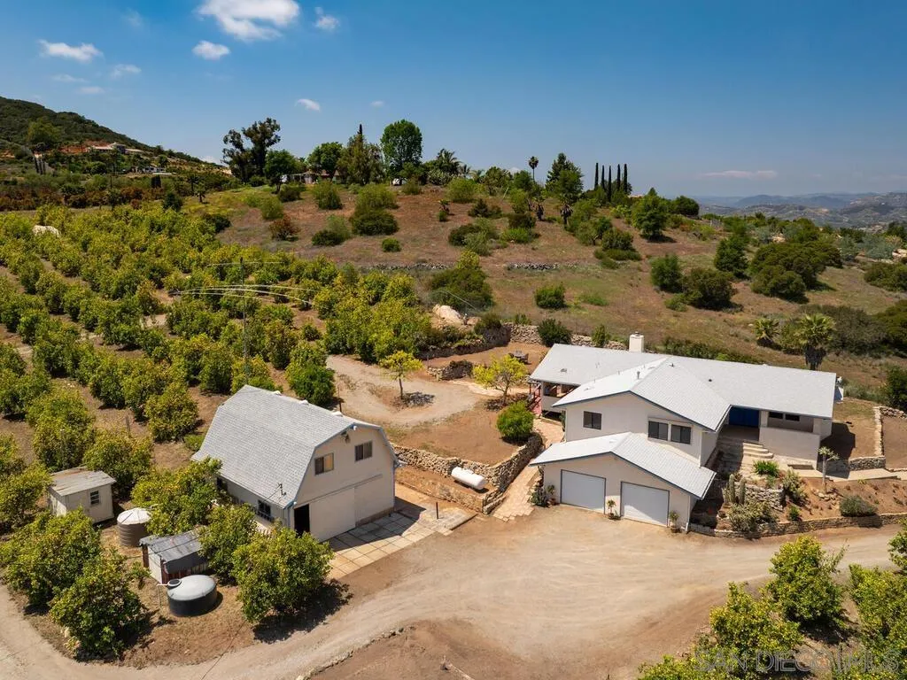 12040 Sierra Rojo Rd