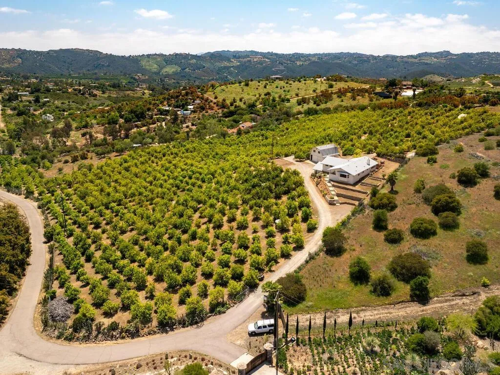 12040 Sierra Rojo Rd