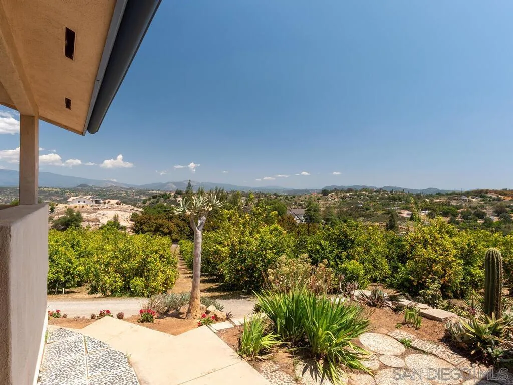 12040 Sierra Rojo Rd