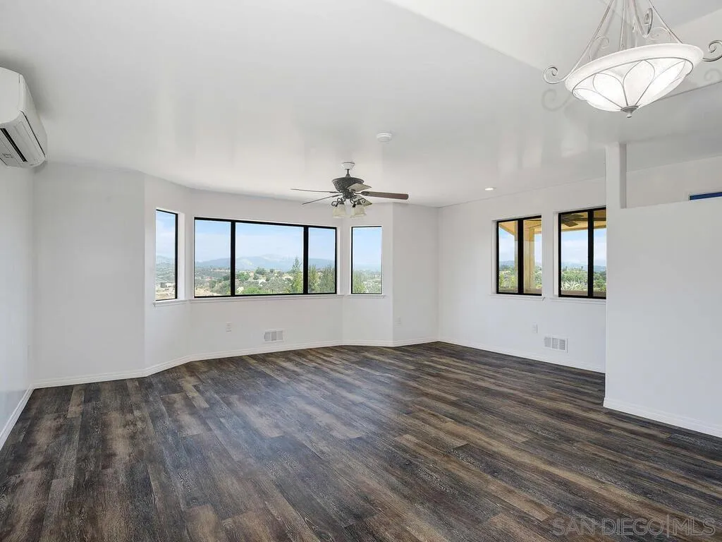 12040 Sierra Rojo Rd