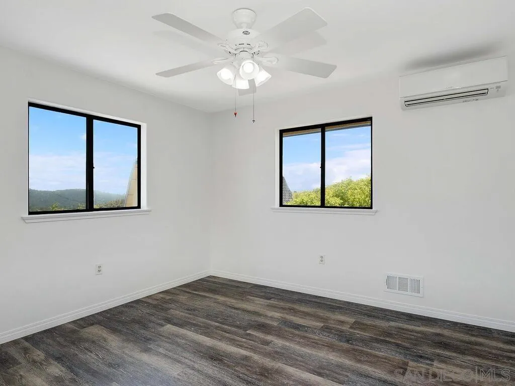 12040 Sierra Rojo Rd