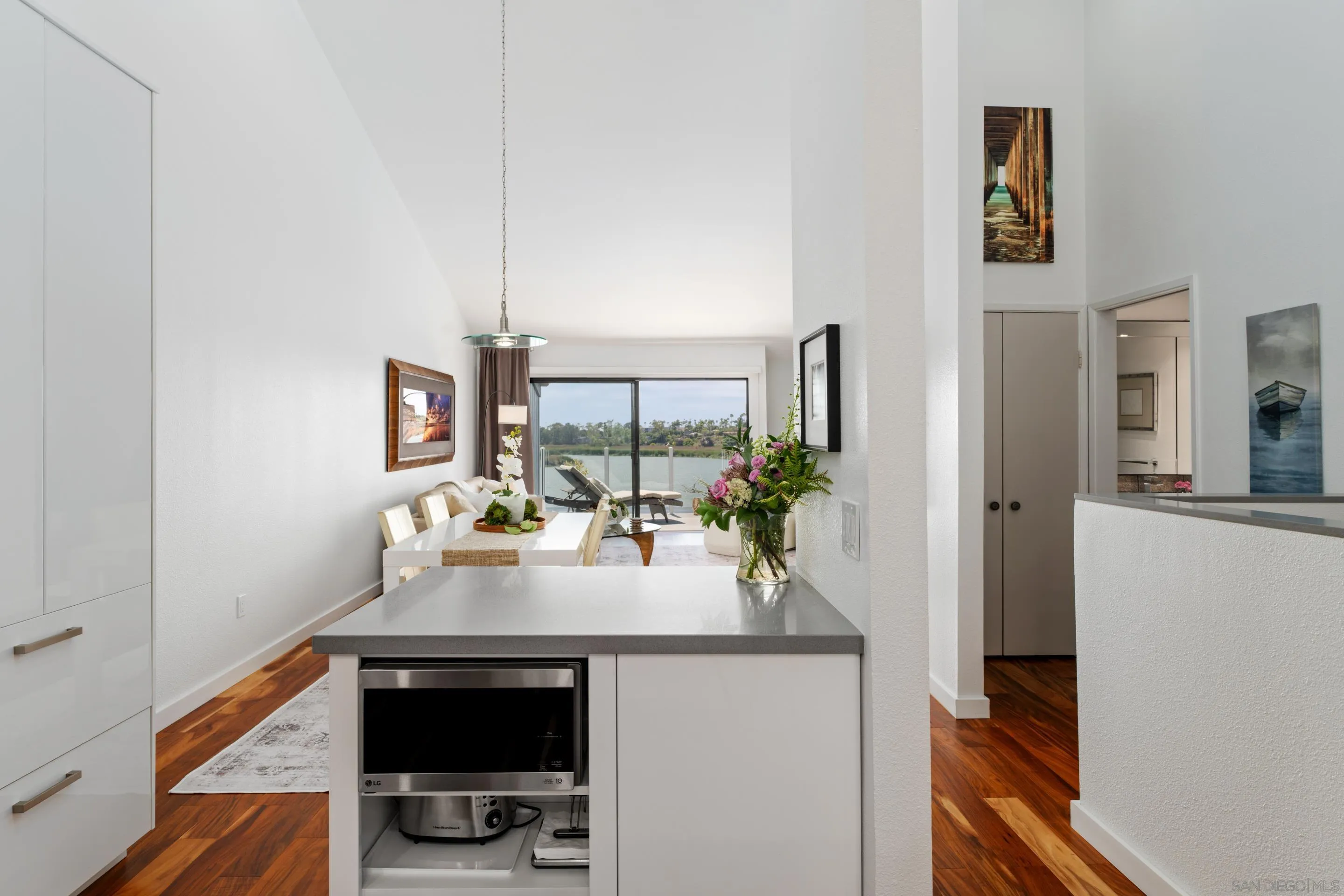 2399 Jefferson St Unit 3
