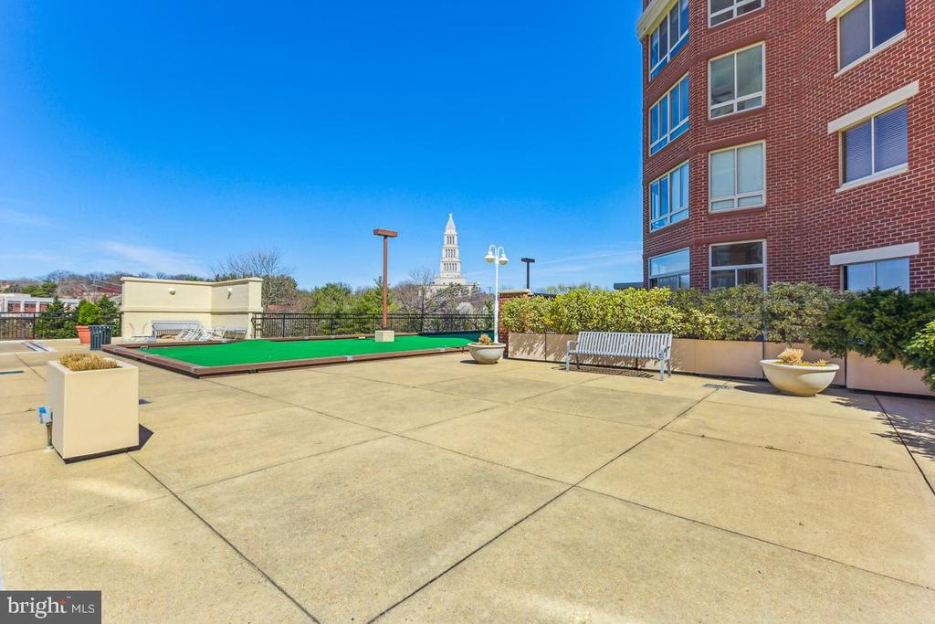 2151 JAMIESON AVENUE Unit: 402