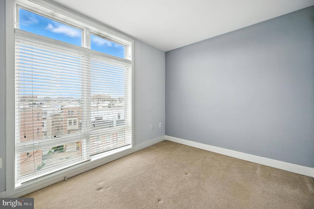 915 N PATRICK STREET Unit: 507
