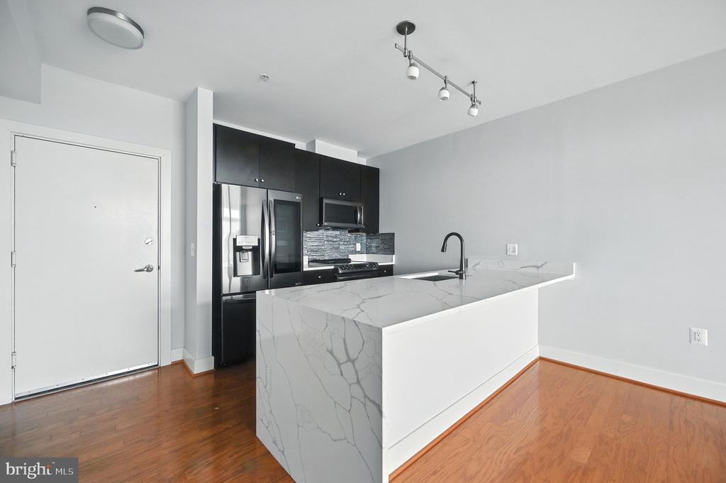 915 N PATRICK STREET Unit: 507