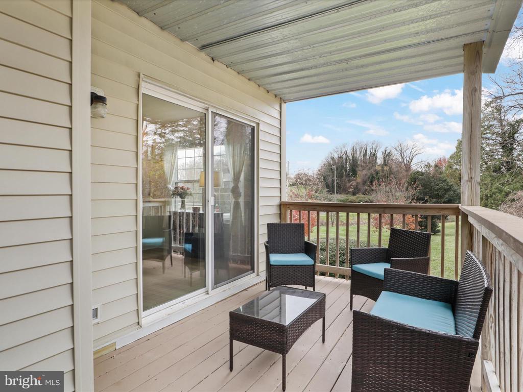 708 CEDAR CREST DRIVE
