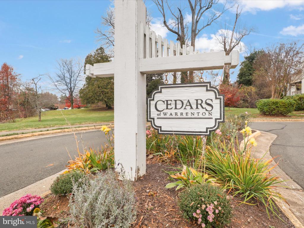 708 CEDAR CREST DRIVE