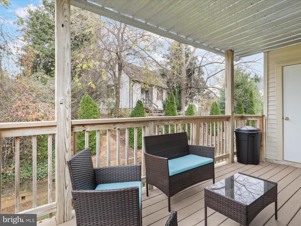 708 CEDAR CREST DRIVE