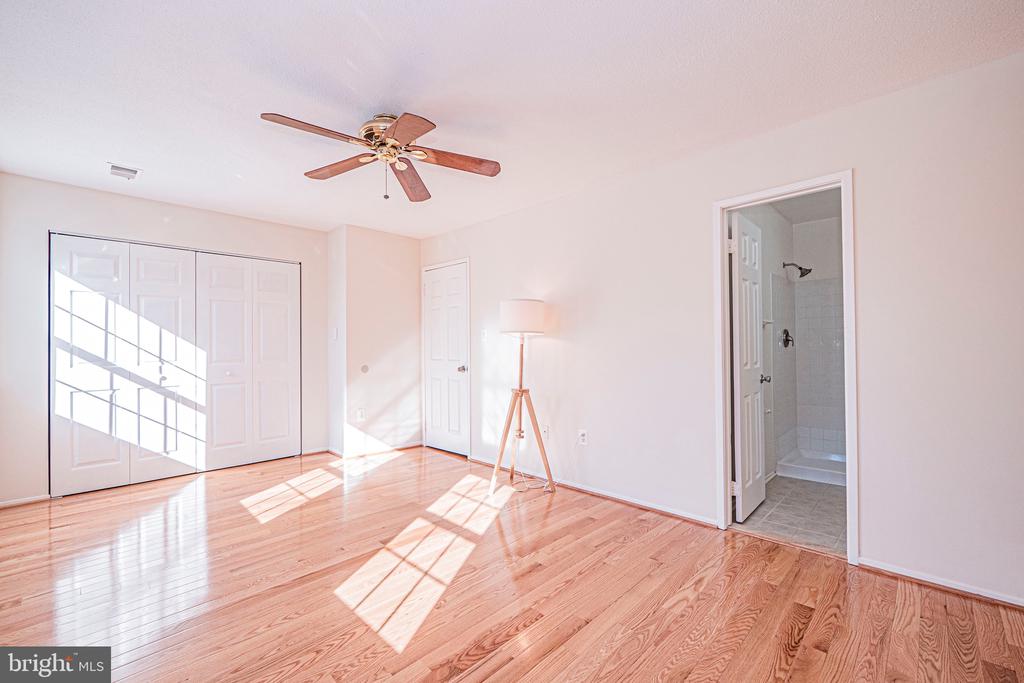 2382 BRANLEIGH PARK COURT