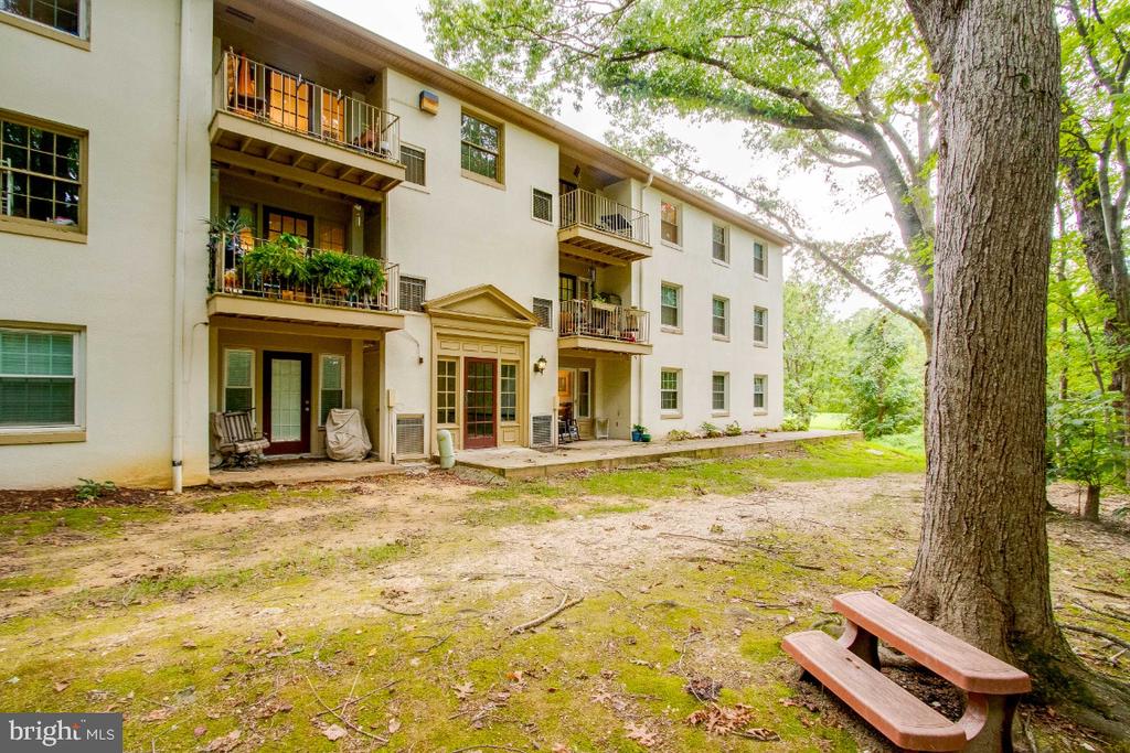 5900 KINGSFORD ROAD Unit: 432
