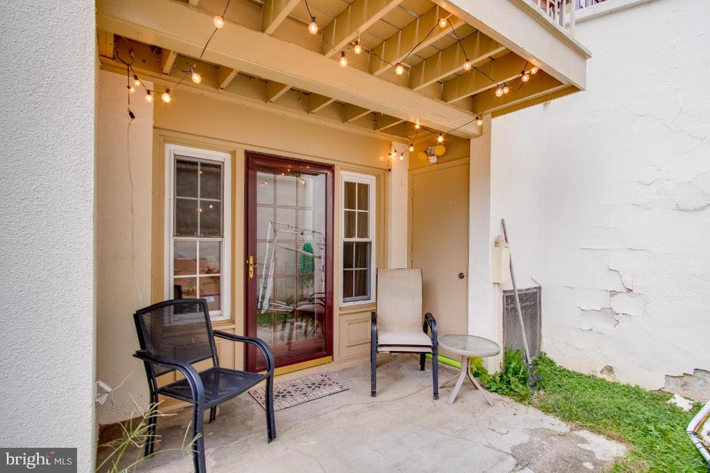 5900 KINGSFORD ROAD Unit: 432