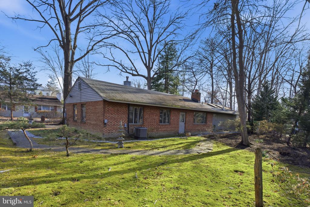 1151 WESTMORELAND ROAD