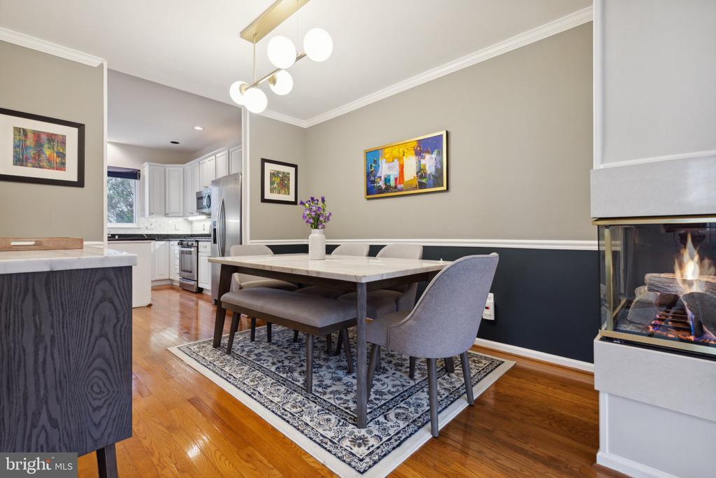 6336 DUNMAN WAY