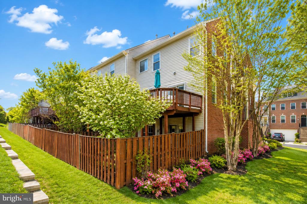6336 DUNMAN WAY