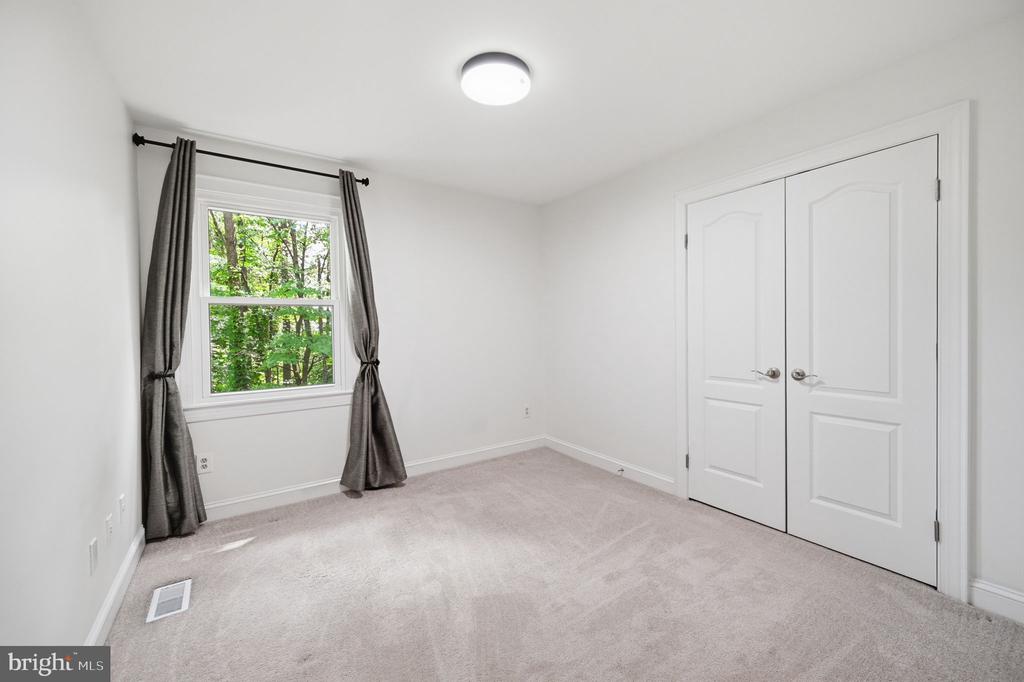 5610 CAVALIER WOODS LANE