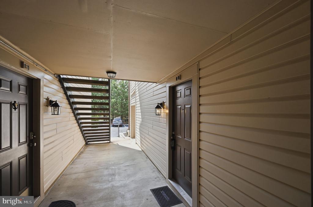 6911 MARY CAROLINE CIRCLE Unit: A