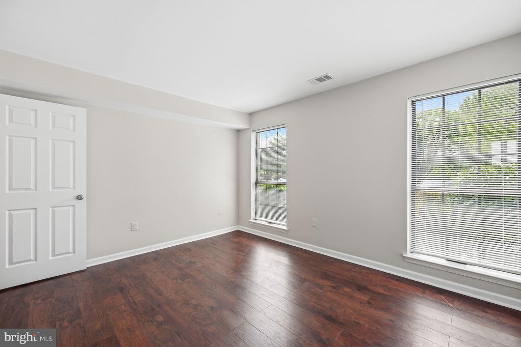 6911 MARY CAROLINE CIRCLE Unit: A